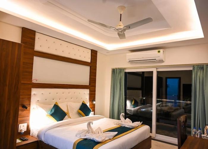 Hotel 7 Heaven