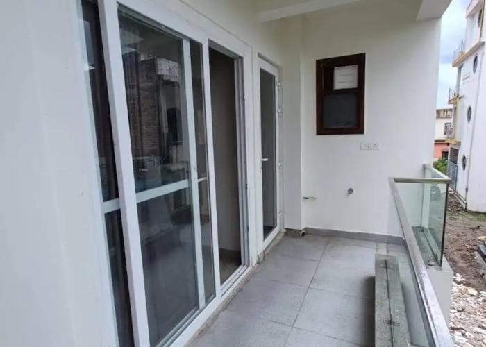 85 The Ganges 2 Bhk Apartment for Homestay