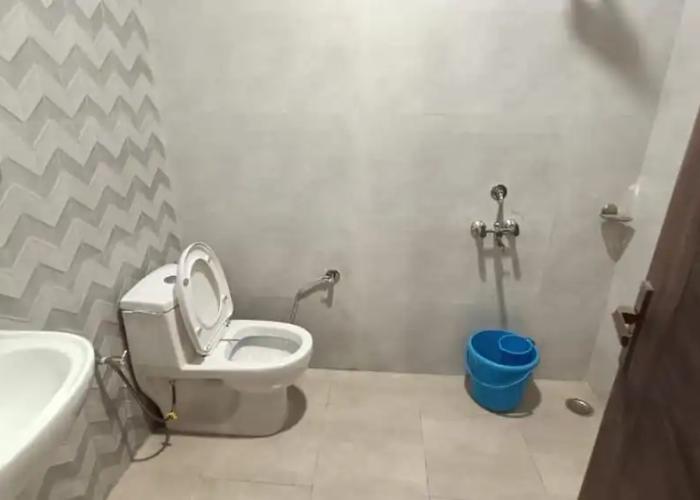 85 The Ganges 2 Bhk Apartment for Homestay