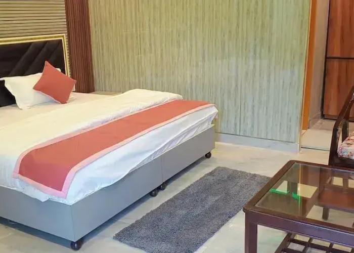 Aqua Tree Resort
