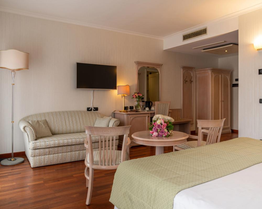 фото Hotel Roxy Plaza