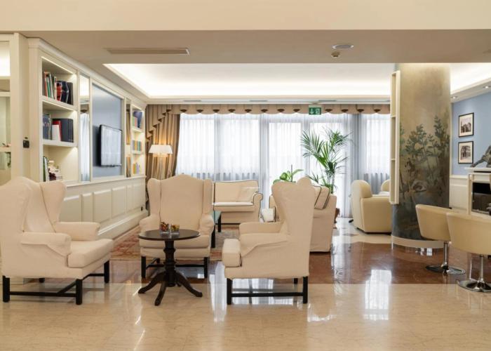 Hotel Roxy Plaza