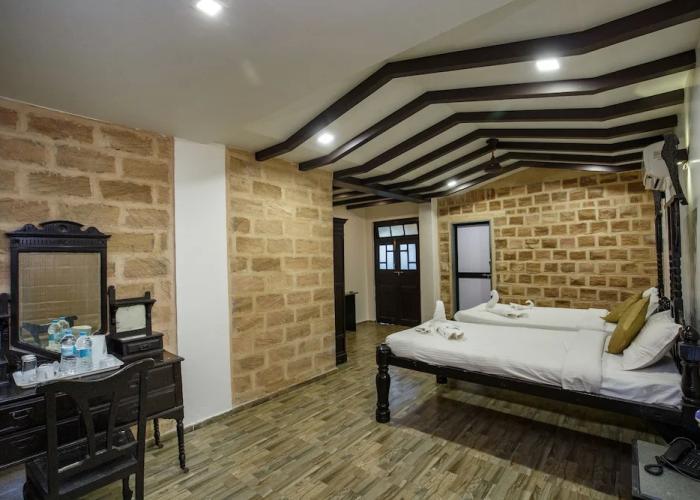 Gir Lions Paw Resort With Swimming Pool