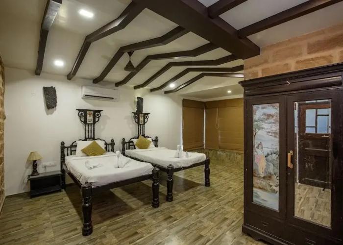 Gir Lions Paw Resort With Swimming Pool