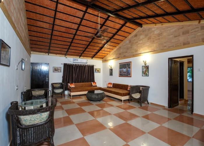 Gir Lions Paw Resort With Swimming Pool