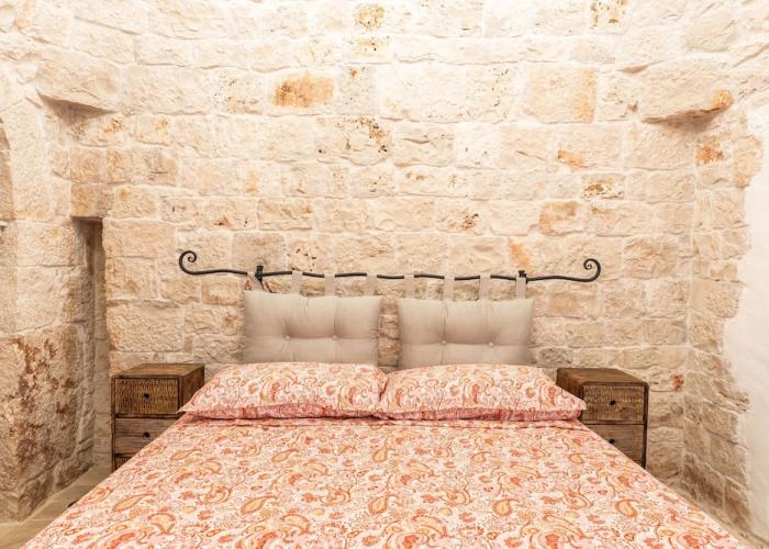 4152 Trulli Salsapariglia by Perle di Puglia