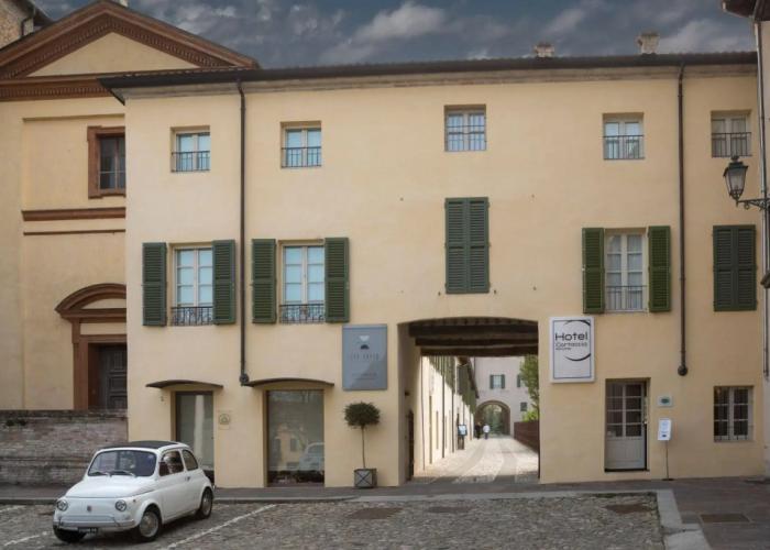 Hotel cortaccia sanvitale