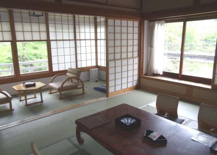 Takaragawa Onsen Osenkaku Hotel