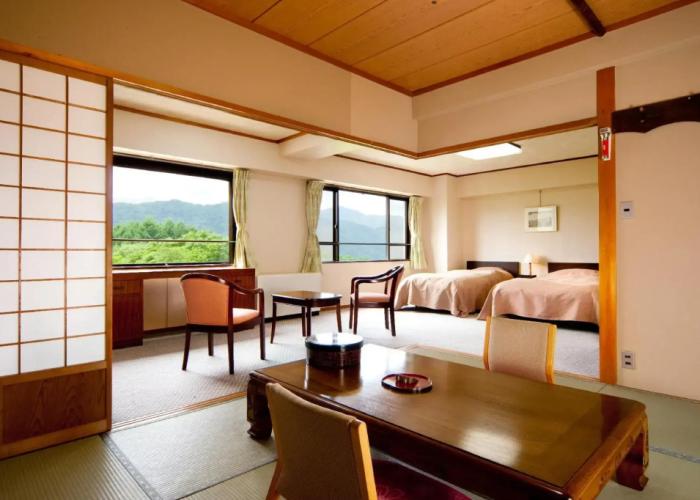 Okutone Onsen Hotel Sunbird