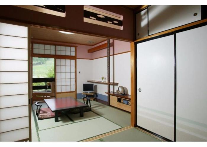 Okutone Onsen Hotel Sunbird