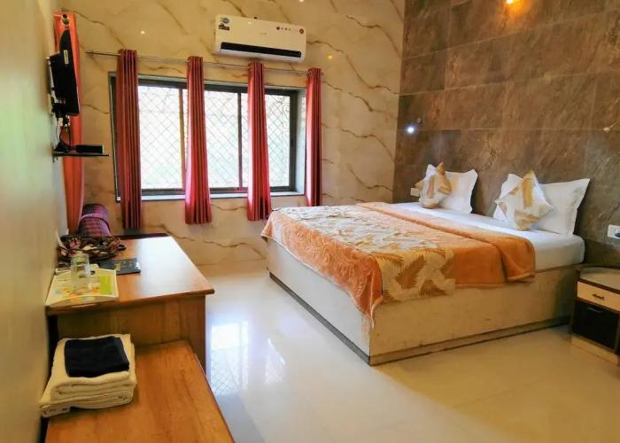 Forest Eco Lodge