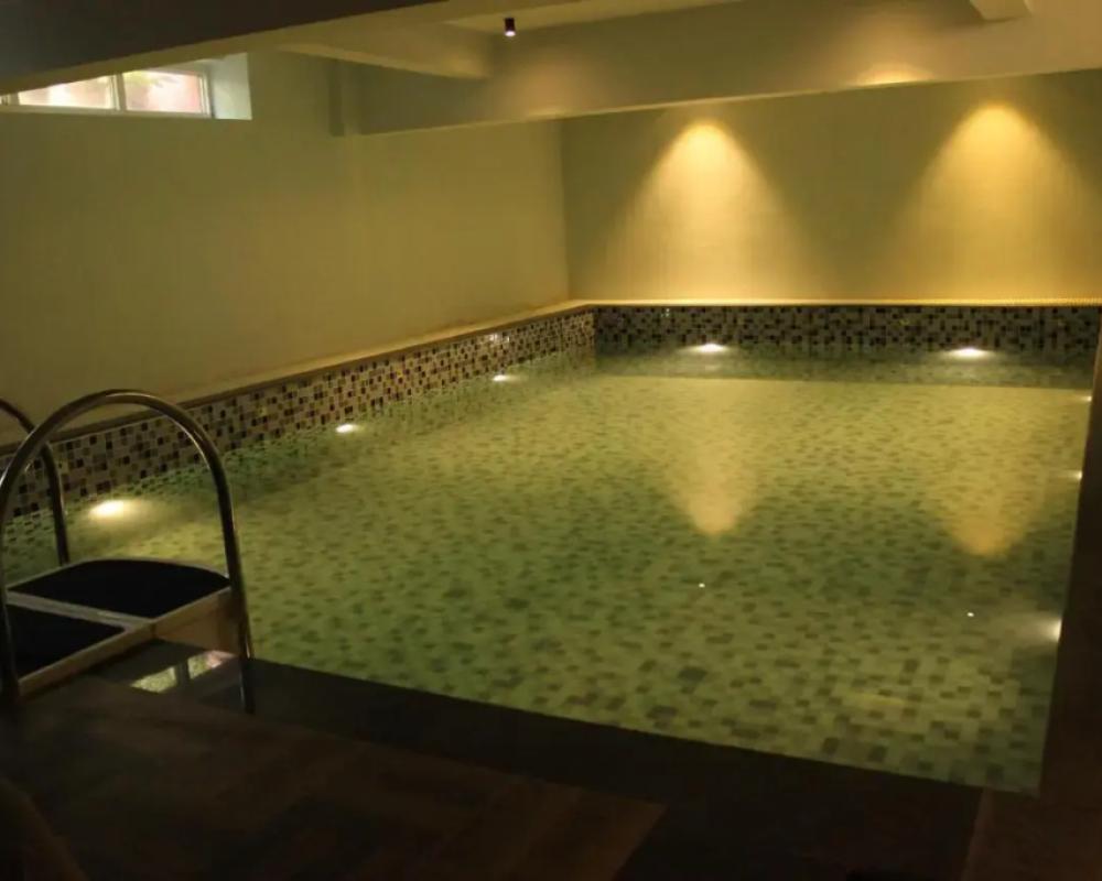 фото Hotel Mount Regency