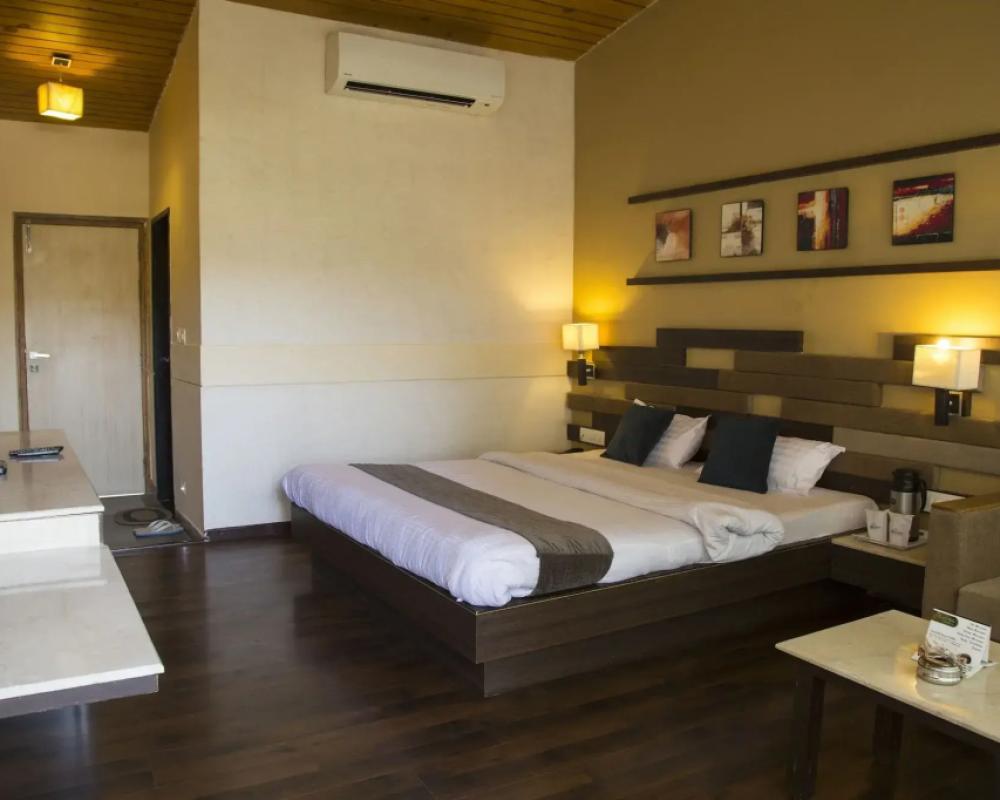 фото Hotel Mount Regency
