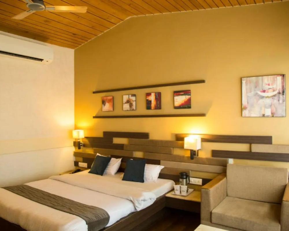фото Hotel Mount Regency