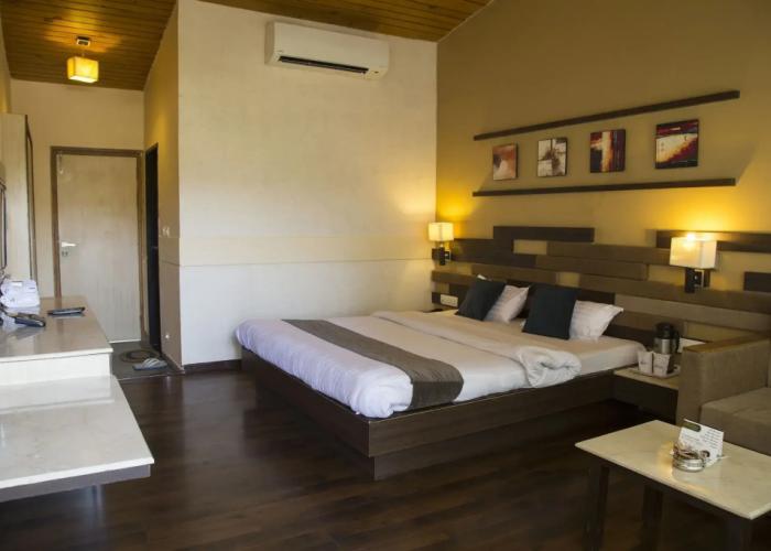 Hotel Mount Regency
