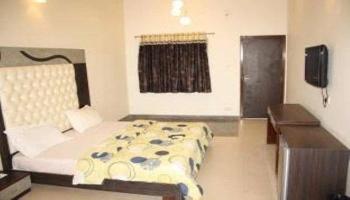 Hotel Dev Residency