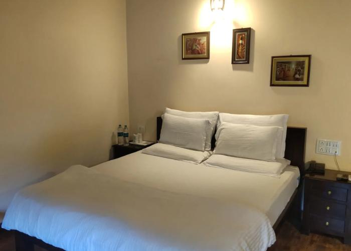 Hill 'N' You - A Boutique Garden Resort