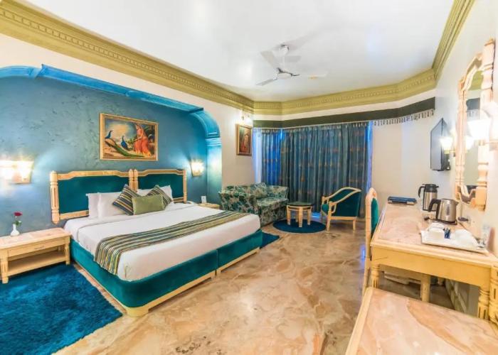 Hotel Hillock