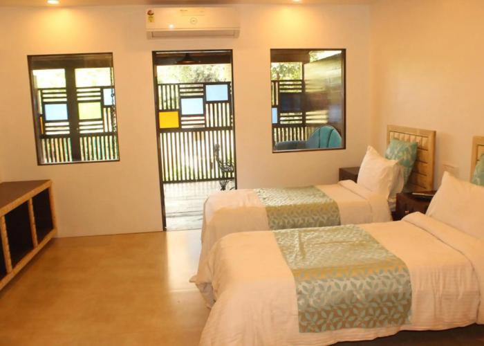 Chacha Inn