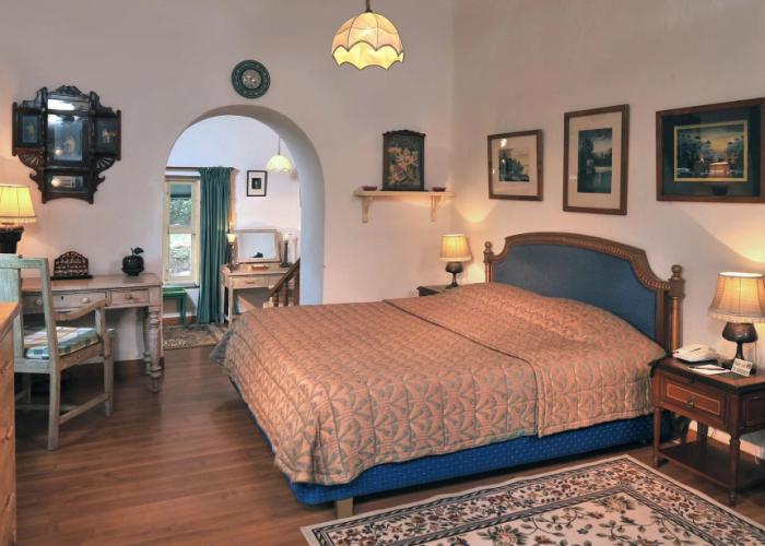 WelcomHeritage Connaught House