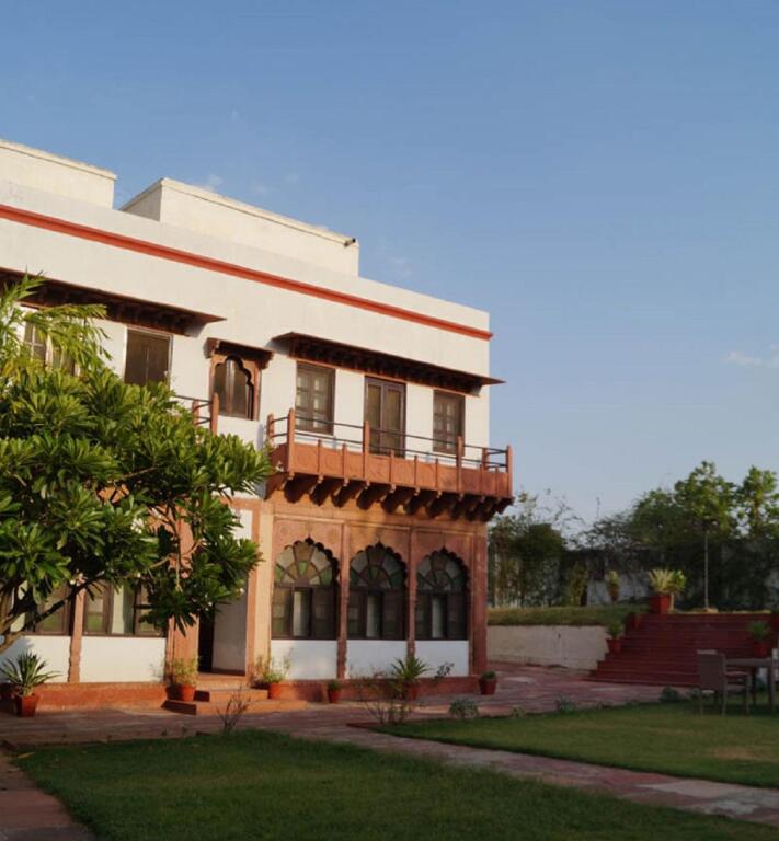 Amritara Chandra Mahal Haveli