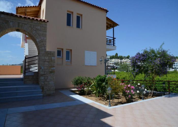 Marias Filoxenia Suites Apart-Hotel