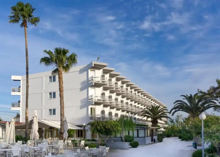 The Grove Seaside Hotel