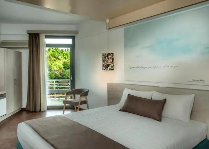 The Grove Seaside Hotel