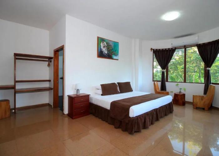 Natura Gardens Galápagos Hotel