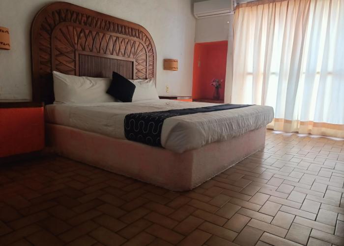 Hotel Plaza Tucanes