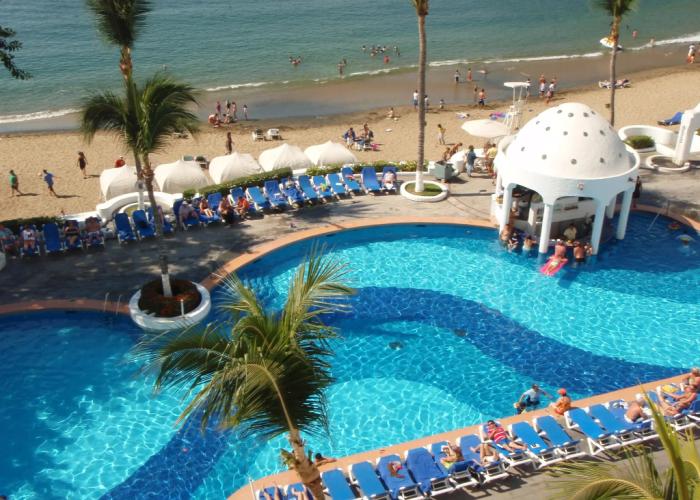 Sierra Mar All Inclusive at Tesoro