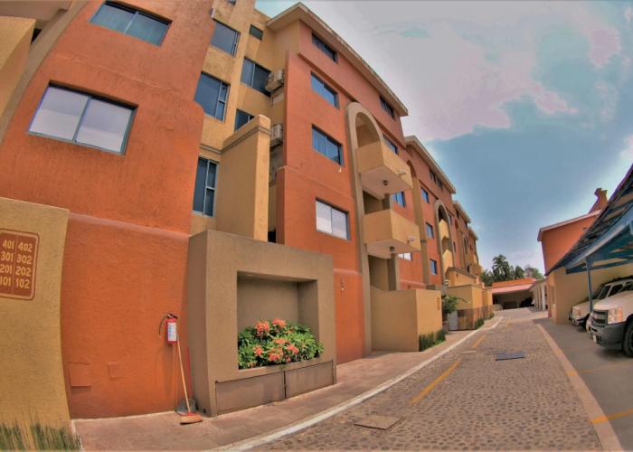 Hotel Marina Puerto Dorado