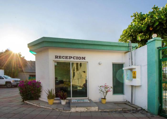 Hotel Parotas Manzanillo