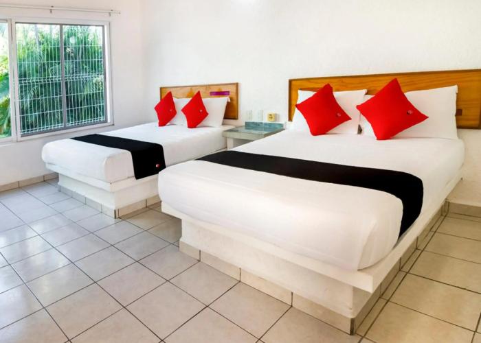 Hotel Parotas Manzanillo