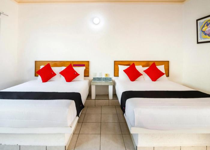 Hotel Parotas Manzanillo