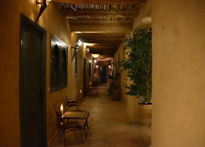 Riad Ain Khadra Khadra