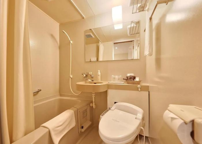 Crown Hotel Okinawa