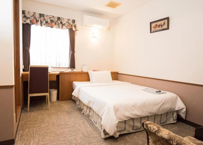 Crown Hotel Okinawa