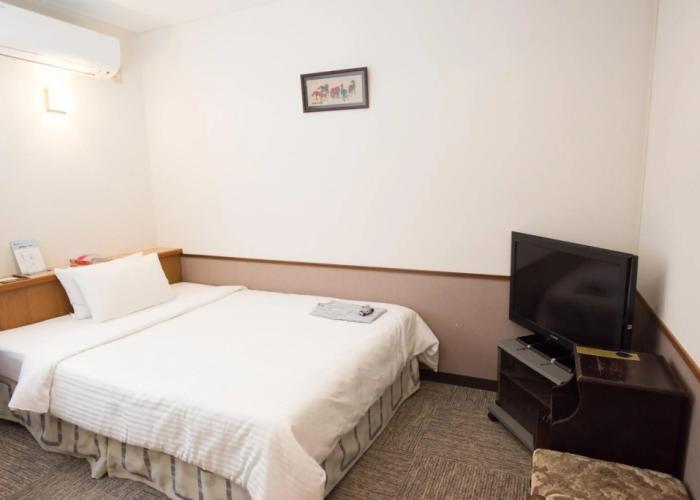Crown Hotel Okinawa