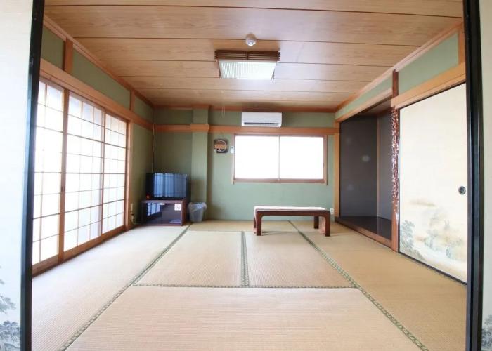 Hikari No Yado