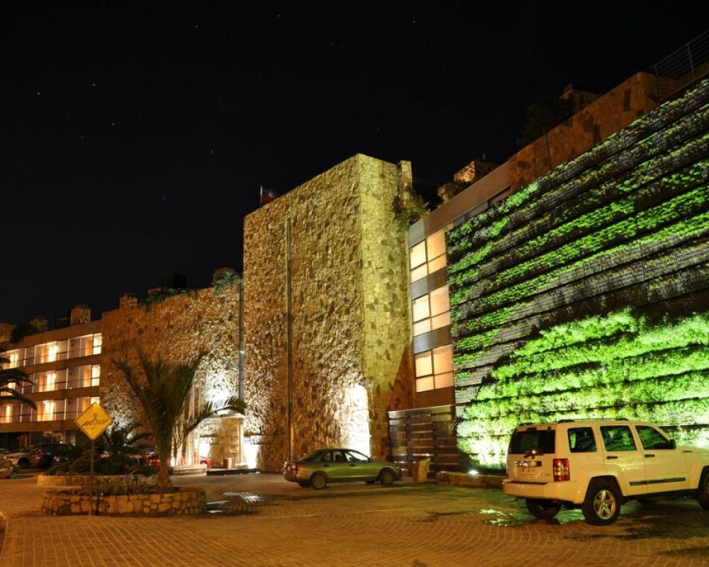 Radisson Blu Acqua Hotel & Spa Concon