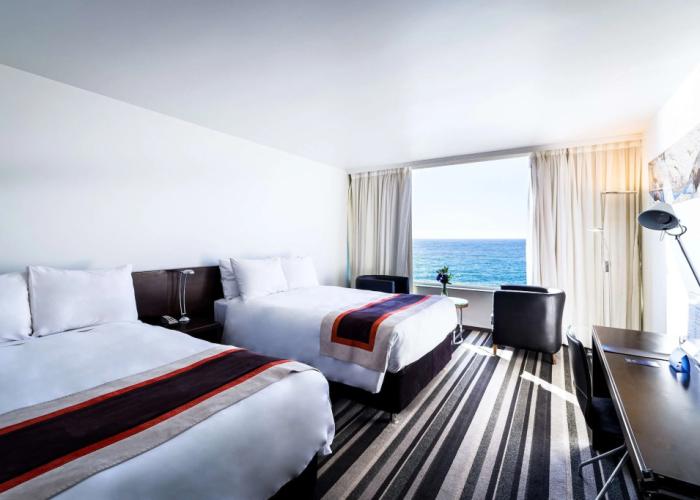 Radisson Blu Acqua Hotel & Spa Concon