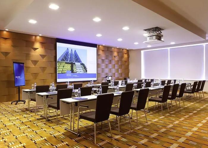 Aparthotel Adagio Premium Dubai Al Barsha