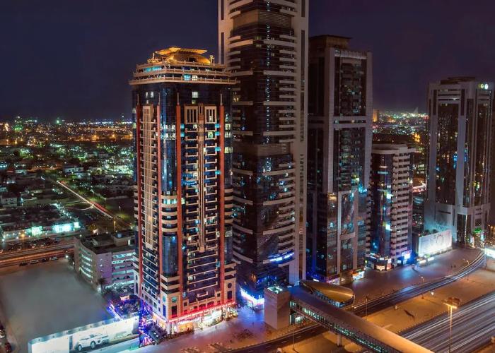 Sunday Mega Hotel Sheikh Zayed Road Near DIFC