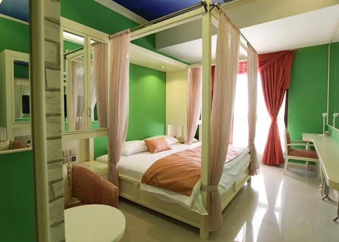 Palette Royal Reflections Hotel and Spa Dubai