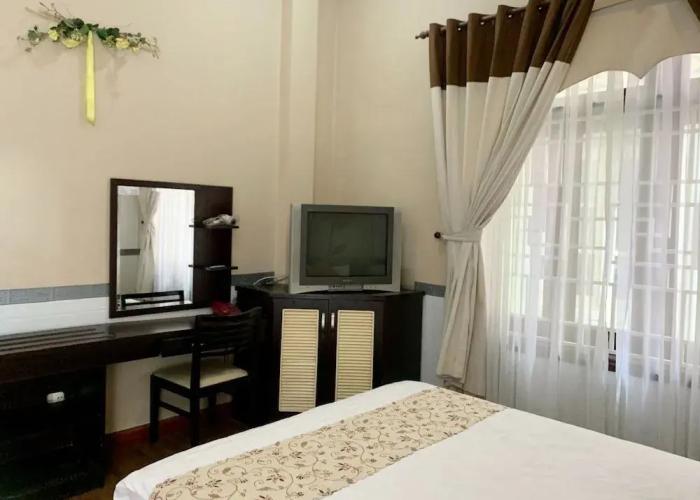 Nhat Huy Hotel