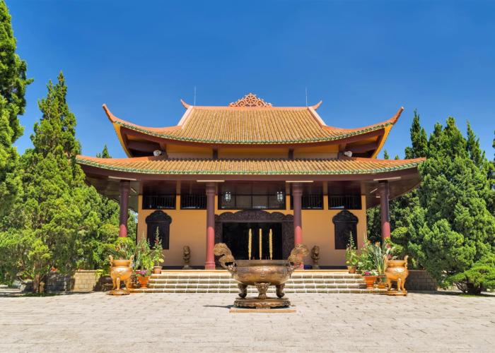 Nhat Huy Hotel