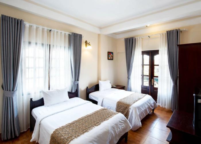 Le Petit Paris Hotel Dalat