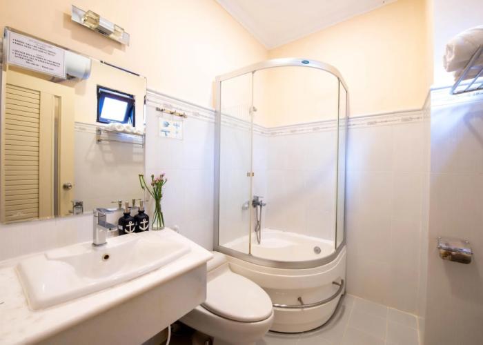 Le Petit Paris Hotel Dalat