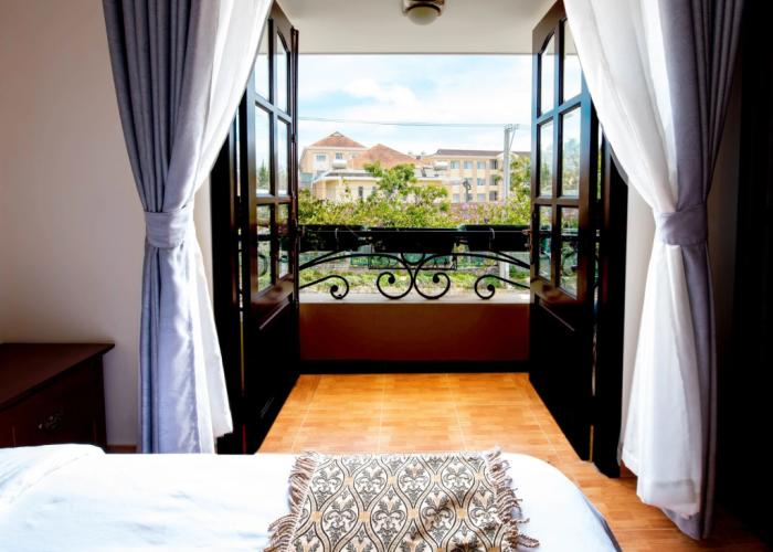 Le Petit Paris Hotel Dalat